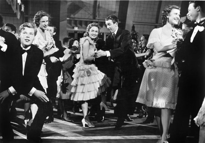 Chicago Symphony Orchestra Accompanies “It’s a Wonderful Life”